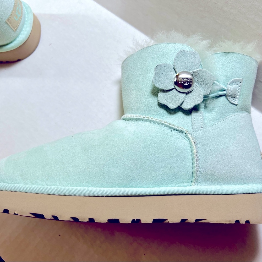 New Mint UGG Boots FREE SHIPPING